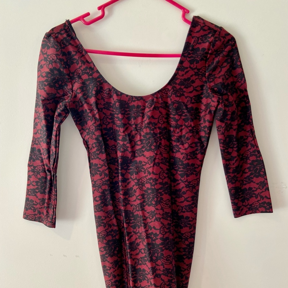 Red and black lace print dress